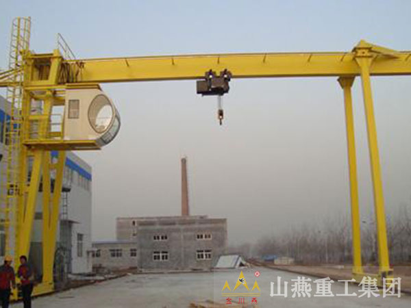 龍門(mén)起重機(jī)有哪些類(lèi)型？主要用途和特征是什么？